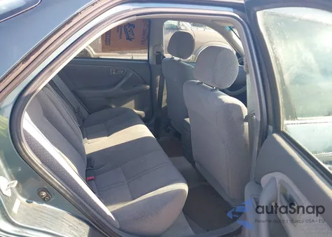 2000 Toyota Camry Le из США, поврежденный, VIN 4T1BG22K9YU943342